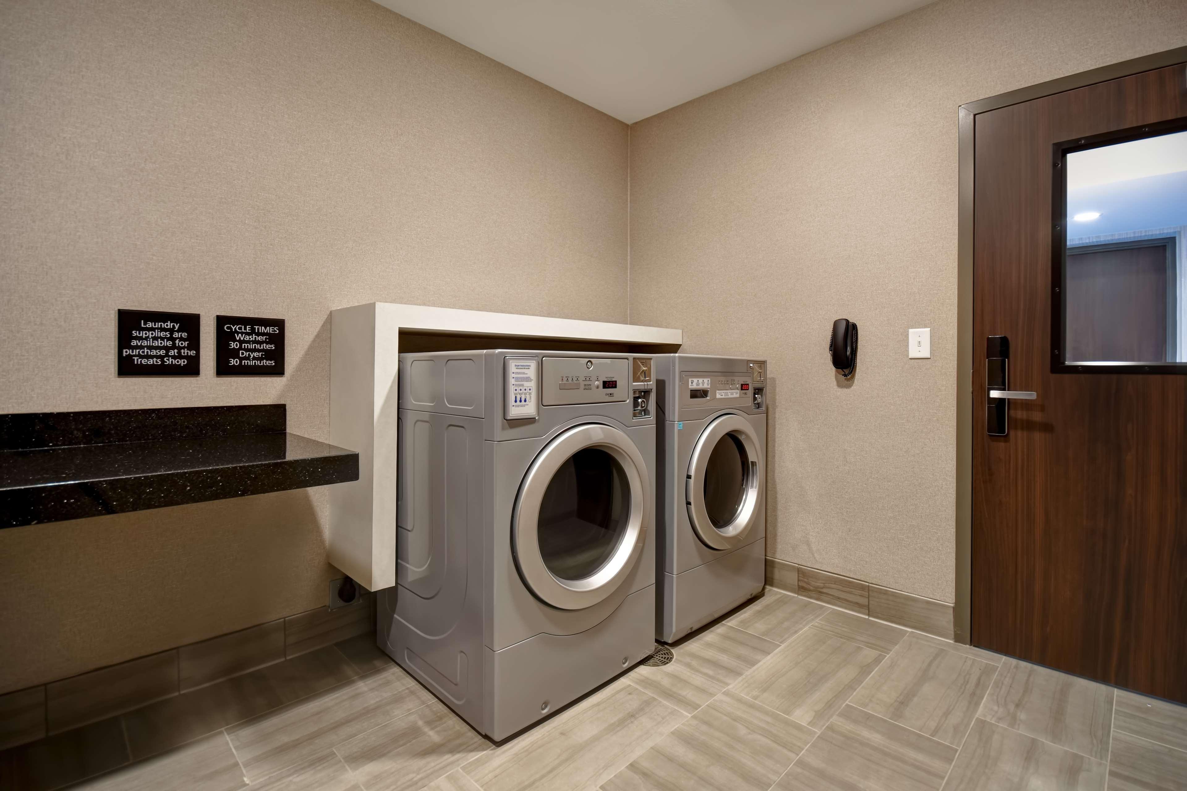 Hampton Inn Pleasant View Bagian luar foto