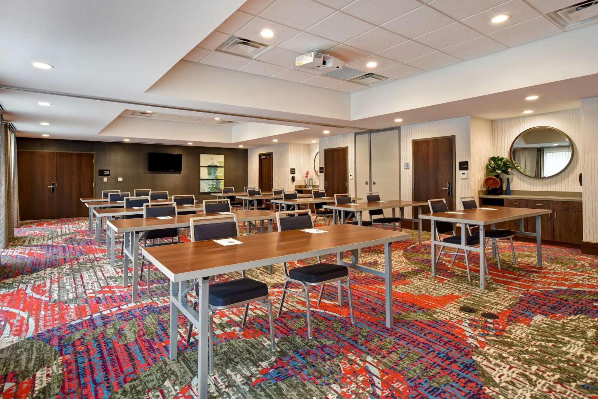 Hampton Inn Pleasant View Bagian luar foto