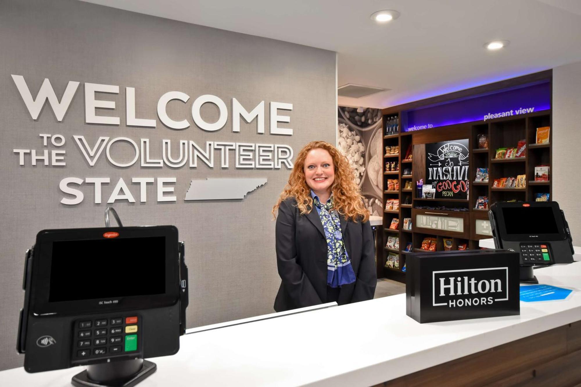 Hampton Inn Pleasant View Bagian luar foto