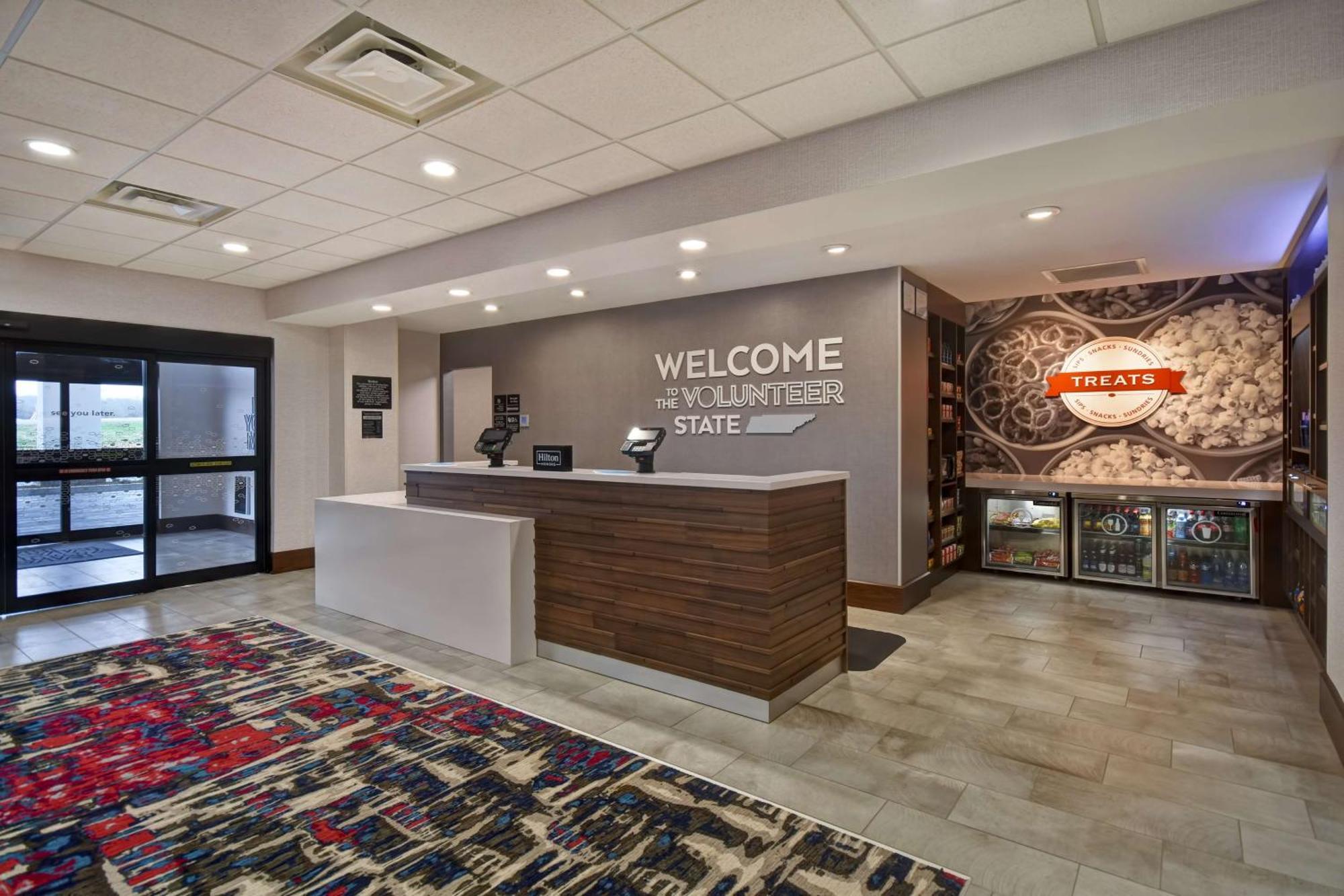 Hampton Inn Pleasant View Bagian luar foto