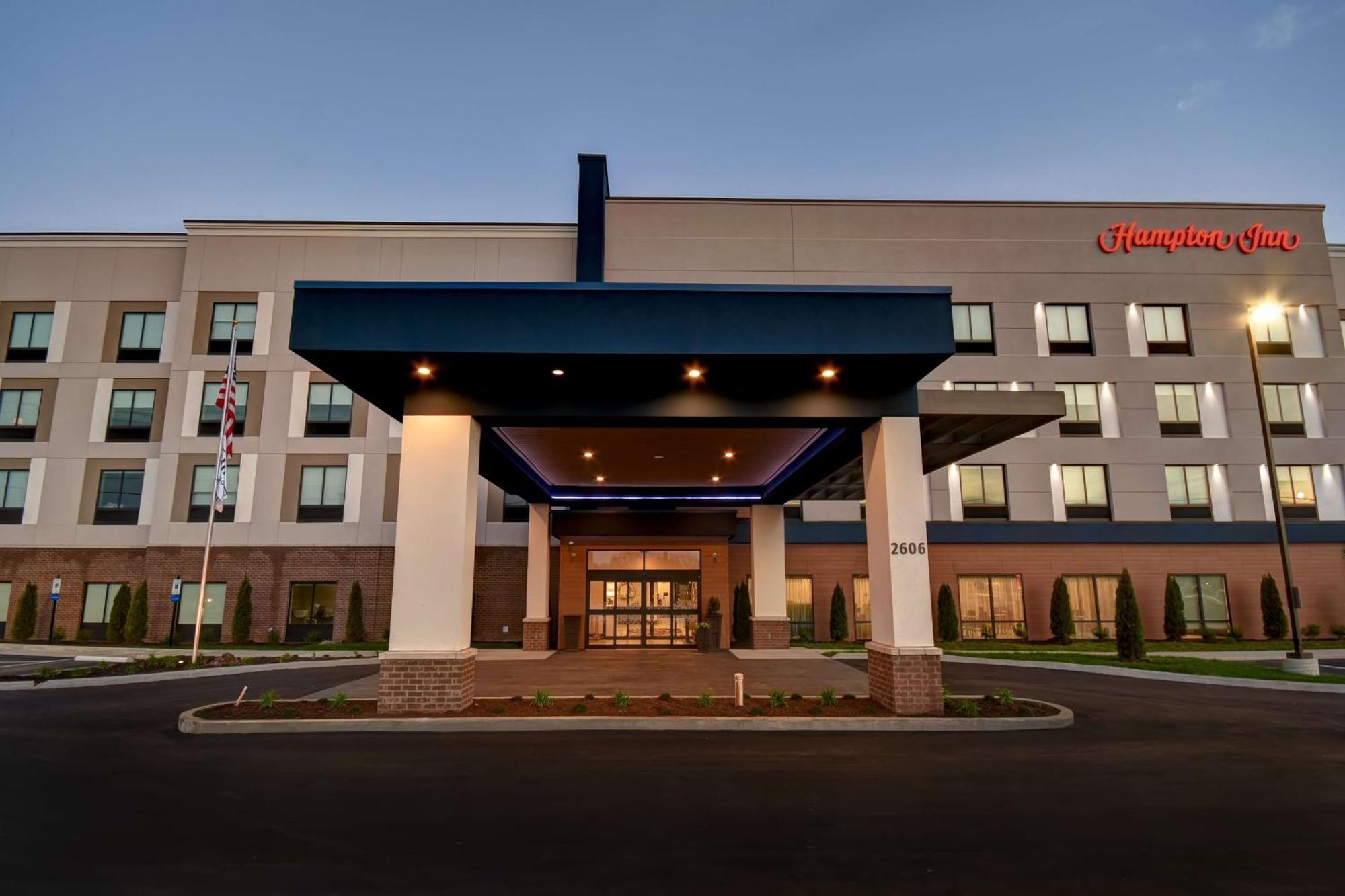 Hampton Inn Pleasant View Bagian luar foto